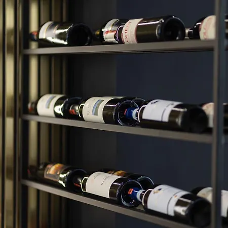 Szálloda Destiny & Yzberishti