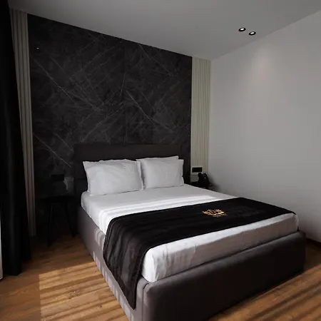Destiny & Otel