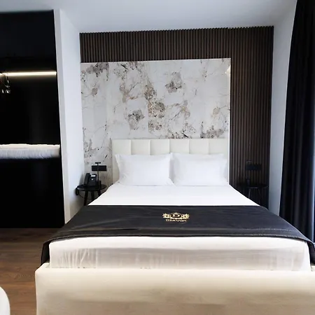 Destiny & Otel 4*