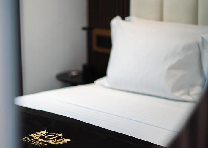 Destiny & Hotel Yzberish