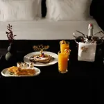 Hotel Destiny &