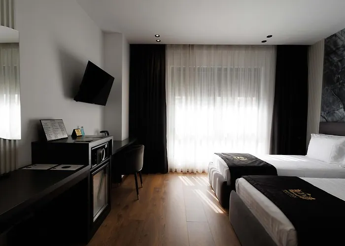 Otel Destiny & Yzberishti